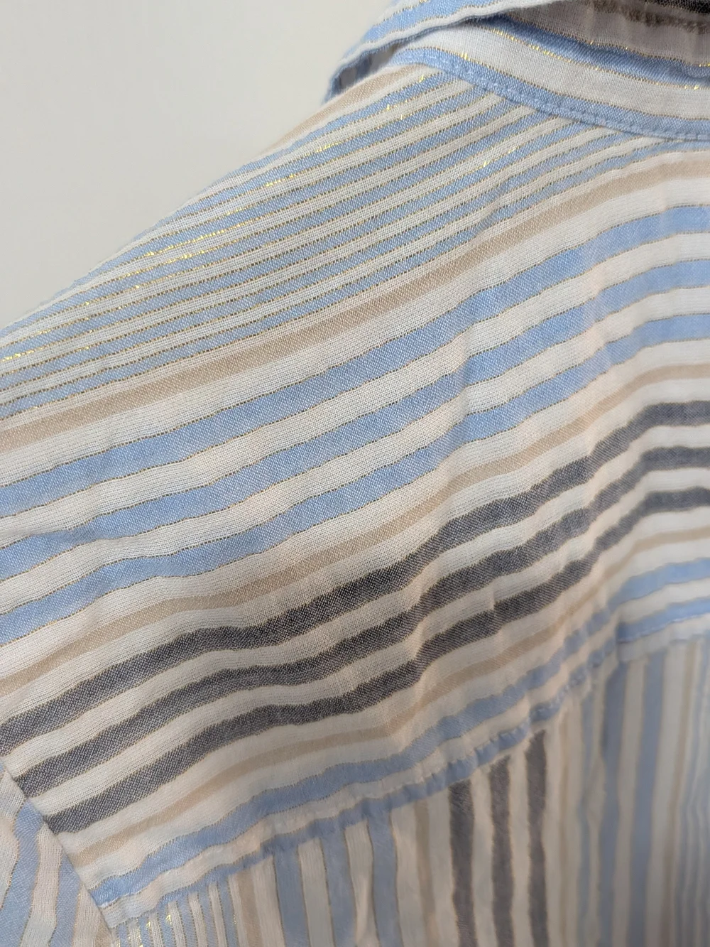 Michael Kors Light Blue, White & Gray Striped Tie-Hem Button Shirt
